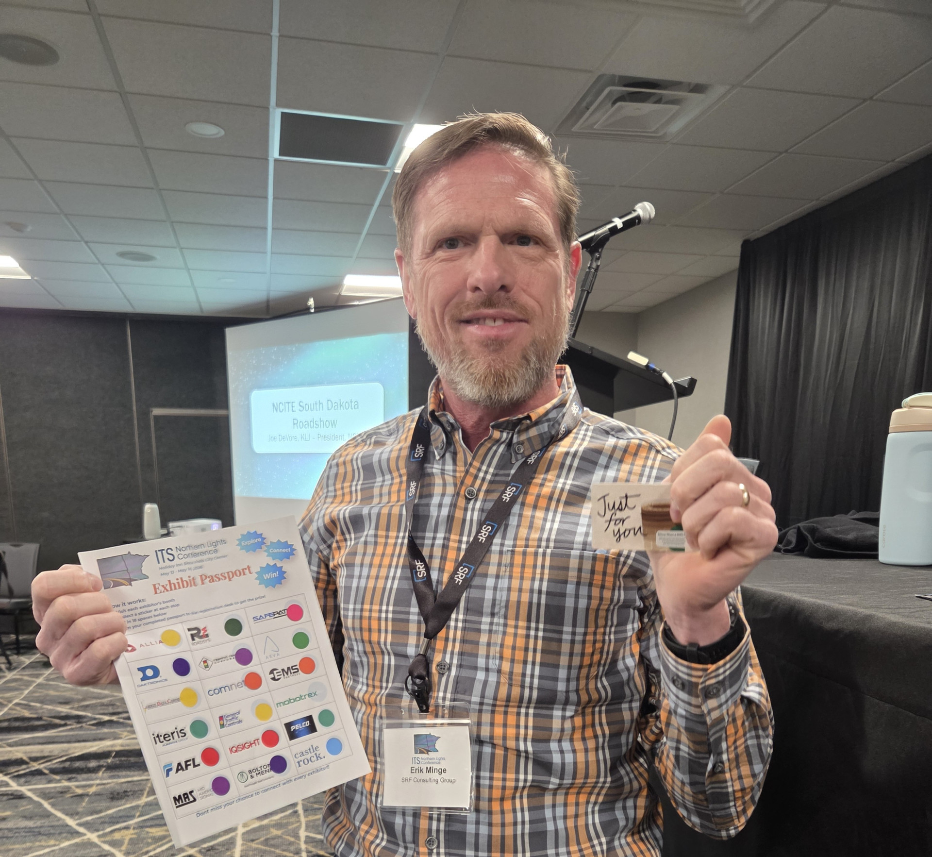 Erik Minge's Completion of the Exhibitor Passport